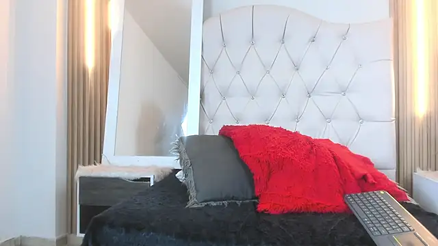 Snapshot of Alexa_Bravva chatting on October 7, 5:08 am Alexa Bravva online show from October 7, 5:08 am