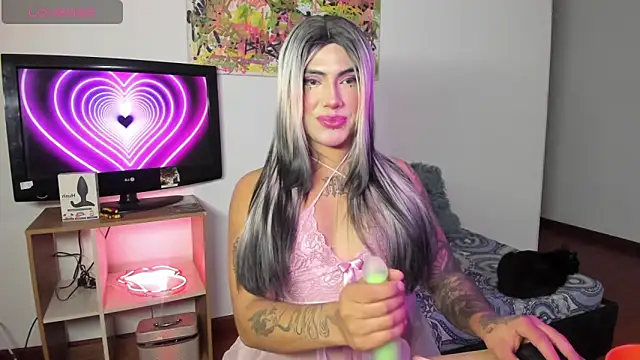 Sophie whitexxx online show from March 17, 12:04 am