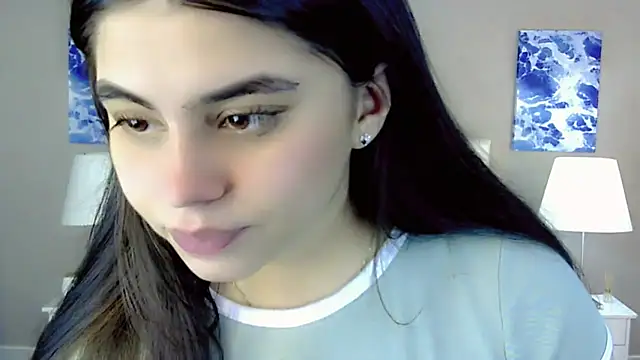 maddissonivanova online show from October 4, 7:14 pm