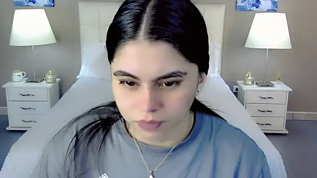 maddissonivanova online show from October 8, 7:26 pm