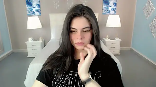 maddissonivanova online show from October 9, 7:37 pm