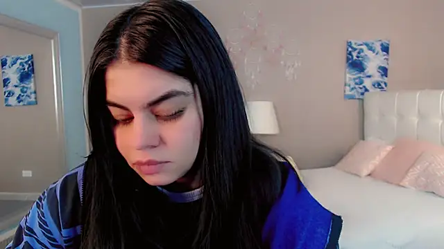 maddissonivanova online show from February 8, 7:09 pm