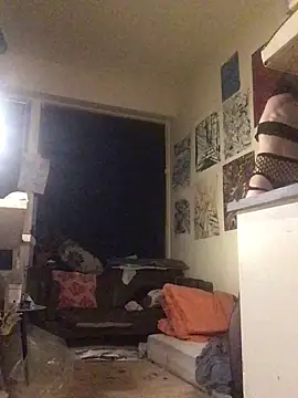 Sissy Cindy Whore online show from April 2, 8:29 pm