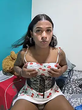 cam11 07 online show from August 1, 5:36 pm