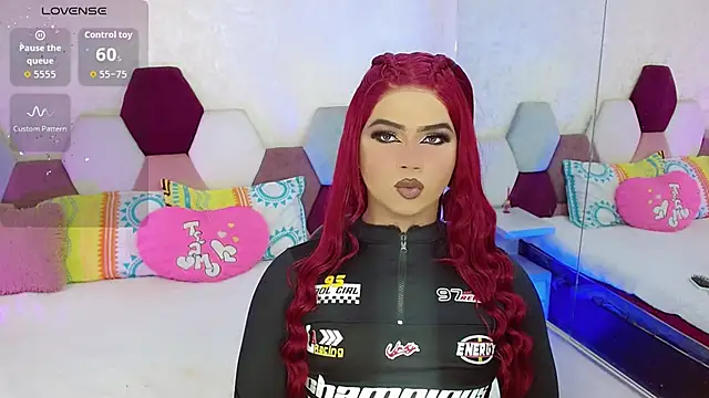 Snapshot of kushina_uzumaki75 chatting on October 18, 5:44 am kushina uzumaki75 online show from October 18, 5:44 am