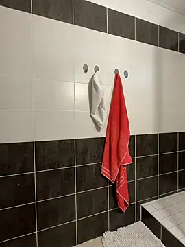 annacarlabgcam13 online show from January 13, 3:53 pm