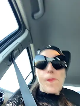 Nina-Holly online show from February 27, 3:29 pm