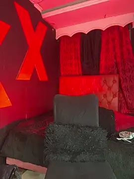 abrilbigcock online show from March 14, 12:03 am