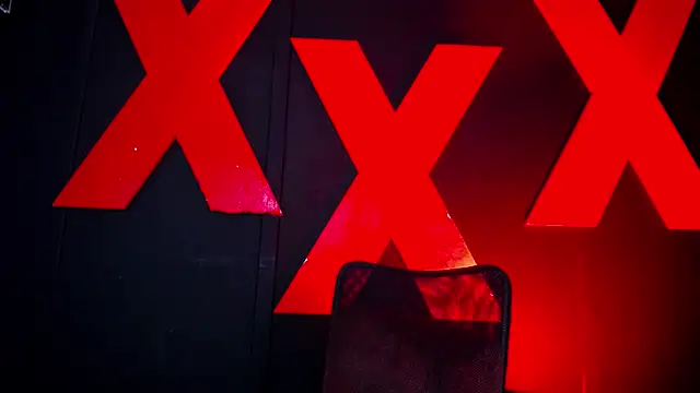 abrilbigcock online show from April 7, 1:06 am