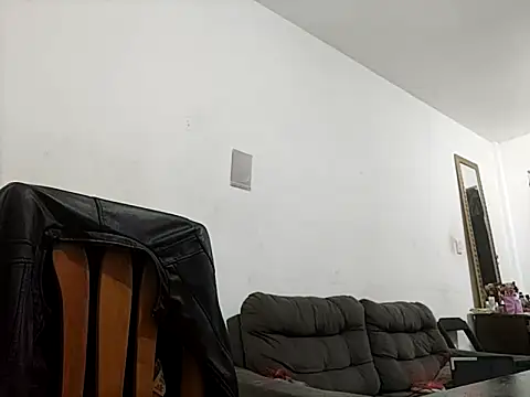 Snapshot of Kellye_hotTs chatting on October 14, 3:18 am Kellye hotTs online show from October 14, 3:18 am