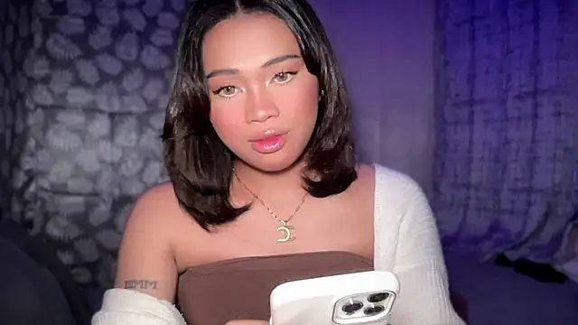 Exotic alyssa69 online show from April 18, 5:26 pm