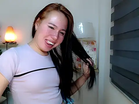 kimbratx online show from March 25, 2:39 am