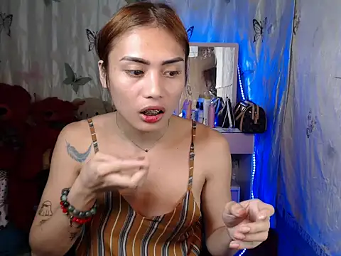 miss-miya online show from October 6, 3:23 pm