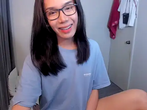 Snapshot of lucyshanex chatting on October 11, 9:50 pm lucyshanex online show from October 11, 9:50 pm
