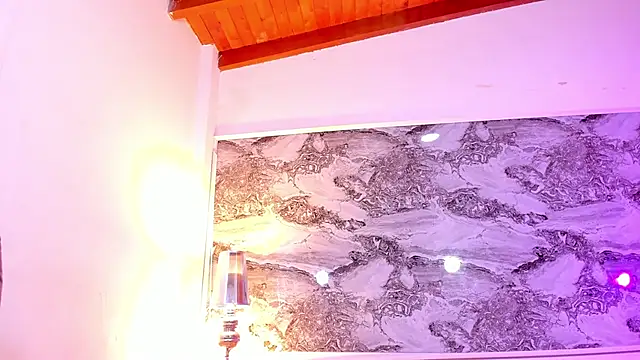 miss daphnevega online show from November 29, 9:50 pm