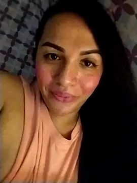 Snapshot of enoria1992 chatting on October 17, 5:55 am enoria1992 online show from October 17, 5:55 am