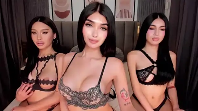 ScarletGreysonn online show from November 4, 8:35 am