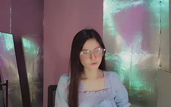 anne smithe online show from April 26, 8:56 am