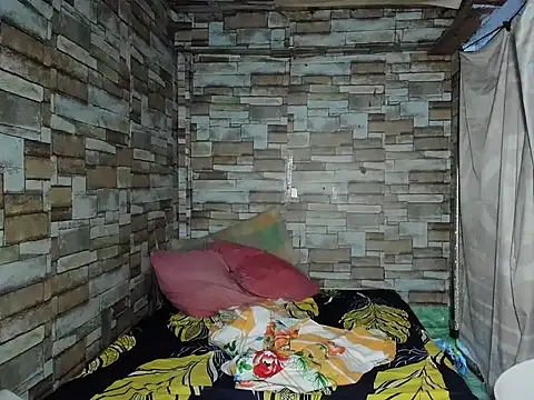 manilafoxts online show from April 11, 11:03 am