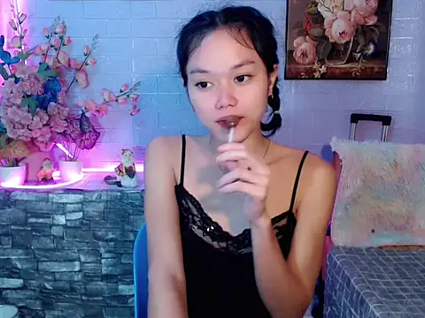 sexybabewarrior online show from June 1, 8:27 am