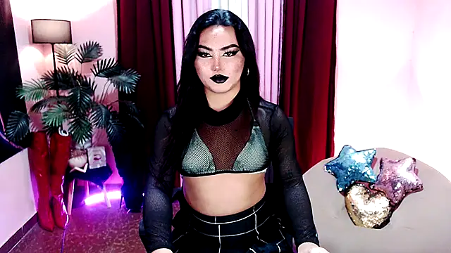 Unique Maya online show from November 27, 4:42 pm