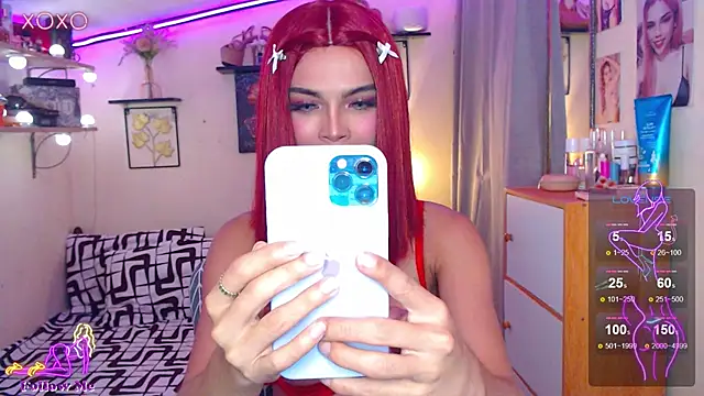 izabella moore online show from February 22, 7:33 am