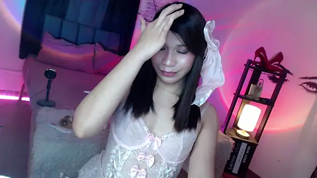 Snapshot of Veniceseduction chatting on October 15, 12:49 pm Veniceseduction online show from October 15, 12:49 pm