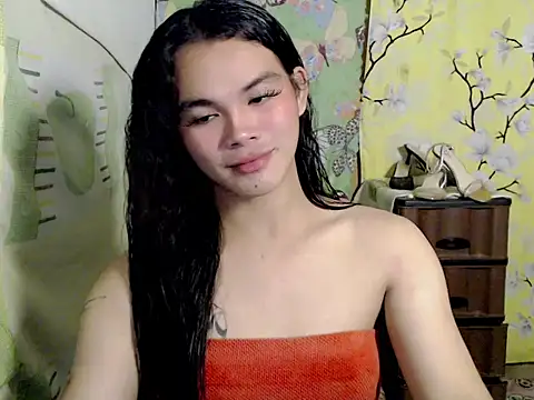 Snapshot of urgirljane chatting on October 16, 1:00 pm urgirljane online show from October 16, 1:00 pm