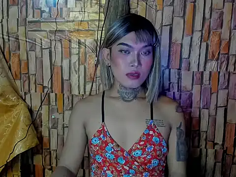Snapshot of kimmy_slut chatting on October 26, 8:32 am kimmy slut online show from October 26, 8:32 am