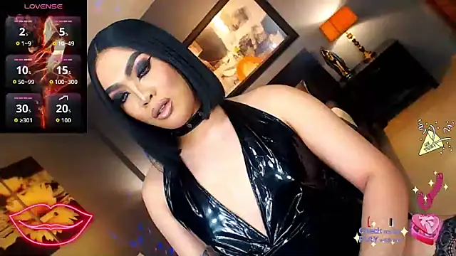 FridaHumphrey online show from October 18, 7:28 pm