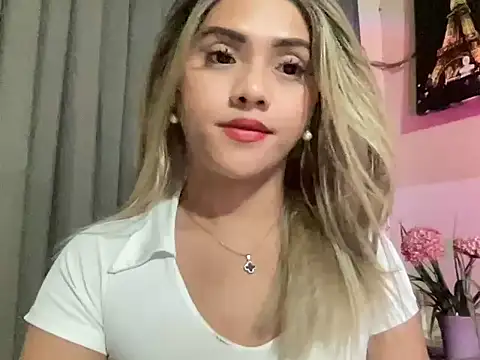 calimonroe online show from February 22, 10:01 pm