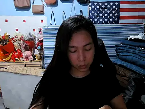 NicoleRoseTS online show from February 28, 9:05 am