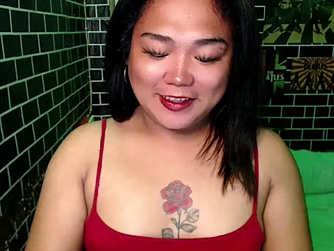 luluakovi 69 online show from October 3, 7:36 pm