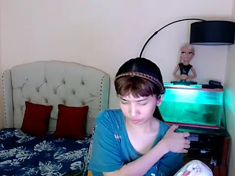 ShantalFoxxy  online show from February 24, 9:24 am