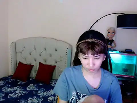 ShantalFoxxy  online show from March 2, 1:40 pm