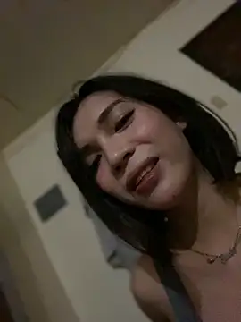 maegan fox online show from November 9, 2:29 pm