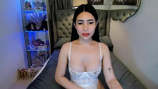 Claudia empress online show from November 23, 8:55 pm