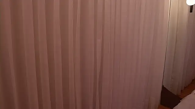 Ariaa Isabell online show from September 23, 6:14 pm