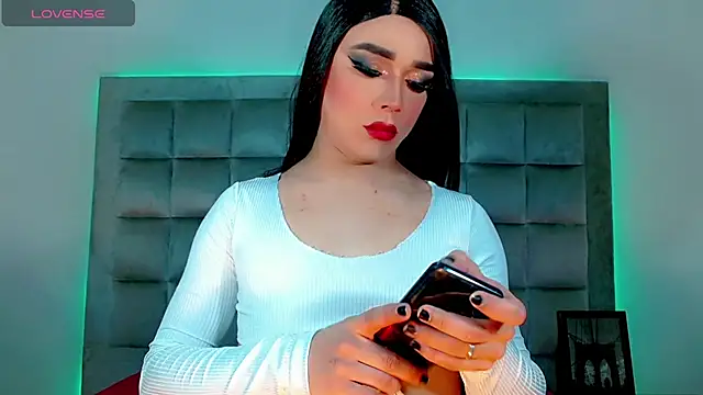 AmazingMistressNathy online show from October 4, 6:25 am