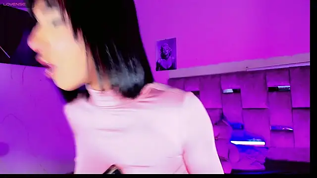 LADY-HOT-SEXY- online show from January 14, 5:16 am