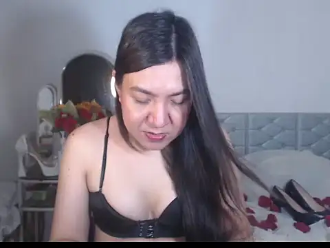 Snapshot of stellahugeX chatting on September 12, 4:32 am stellahugeX online show from September 12, 4:32 am