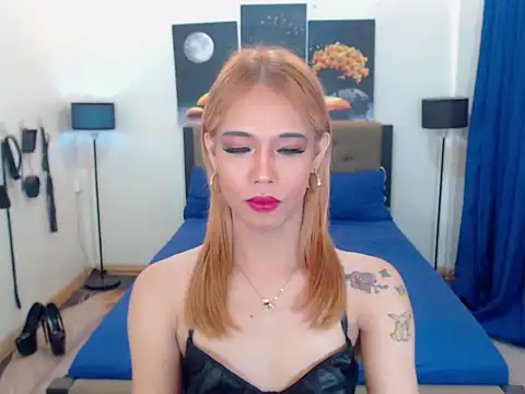 Snapshot of PreciousAmore chatting on September 24, 2:06 am PreciousAmore online show from September 24, 2:06 am