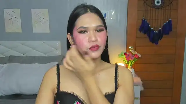 Snapshot of AlianaBlair chatting on September 18, 8:30 am AlianaBlair online show from September 18, 8:30 am