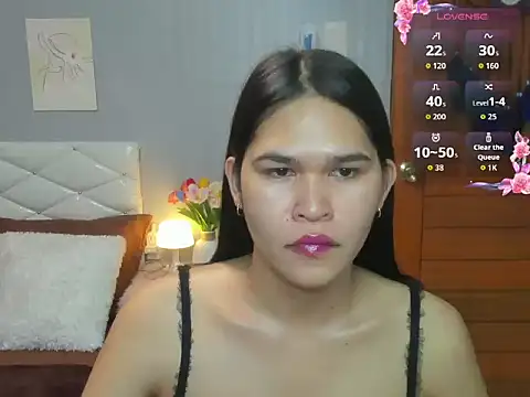 Snapshot of AlianaBlair chatting on October 9, 1:45 pm AlianaBlair online show from October 9, 1:45 pm