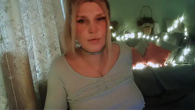 TsPostophere online show from February 11, 11:43 am