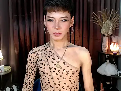 MissTransStella69 online show from September 10, 7:07 am