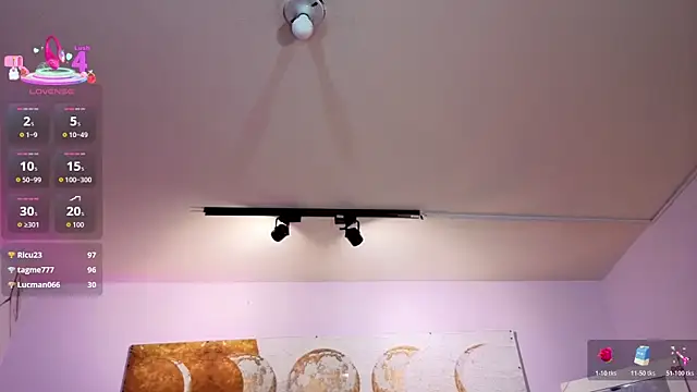 antonellastar24  online show from March 31, 9:28 pm