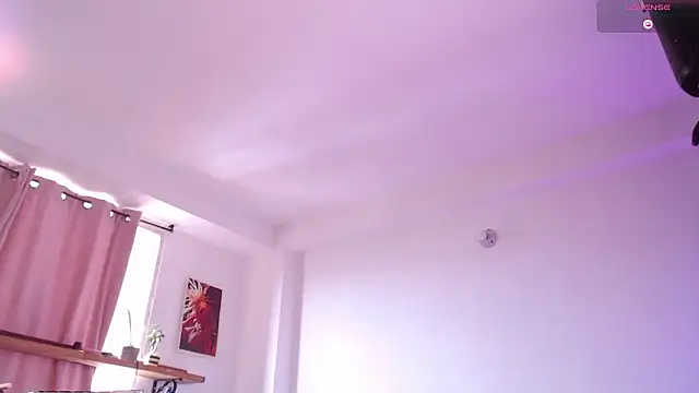 Theevae online show from February 12, 2:23 pm