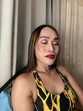 RomanticPearlTS online show from April 18, 1:18 am