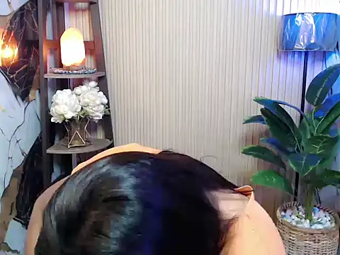 sluttyprincess0 online show from January 13, 11:02 pm